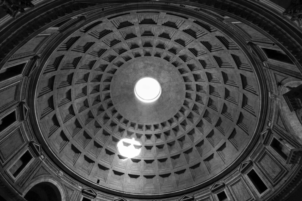 30 - Pantheon Dome 1 (b&w).jpg